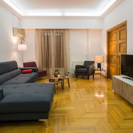 Capricorn - Luxurious Apartment In Kolonaki Atenas Exterior foto