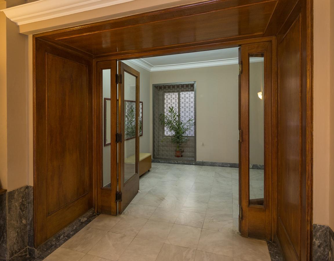 Capricorn - Luxurious Apartment In Kolonaki Atenas Exterior foto